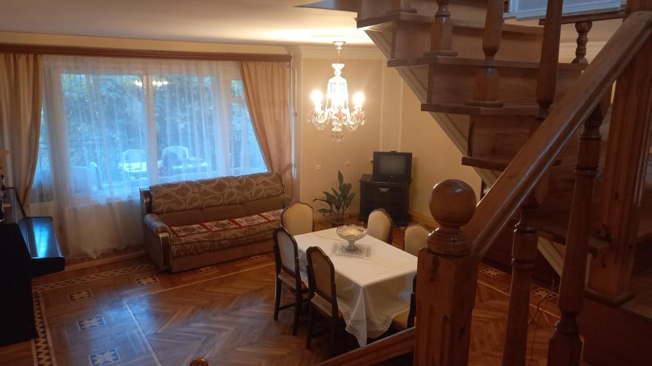 דירות Sisian Baleni מראה חיצוני תמונה